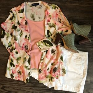 🌷Jones New York Floral Cardigan🌷
